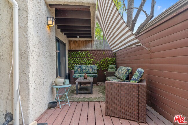 Building Photo - 1979 Grace Ave