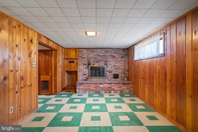 Building Photo - 3908 Melvern Pl