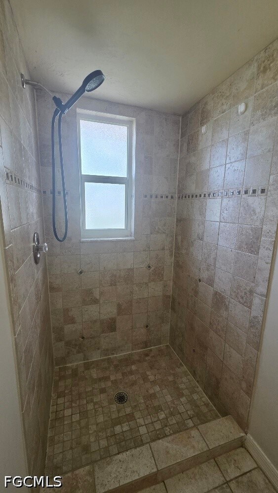 Building Photo - 137 Dania Cir