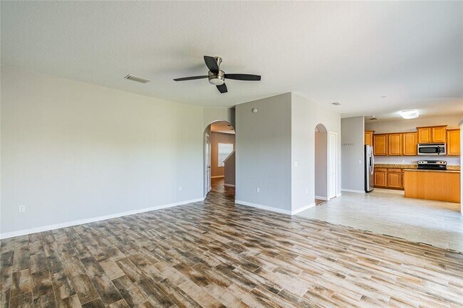 Building Photo - 8016 Alamosa Wood Ave
