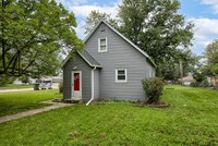 Building Photo - Cozy & Comfortable 2-Bedroom In Gretna!!