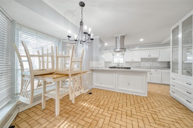 Building Photo - 3114 Cypress Point Dr