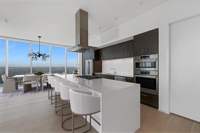 Building Photo - 301 West Ave