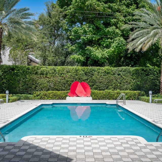 Building Photo - 1550 Brickell Ave
