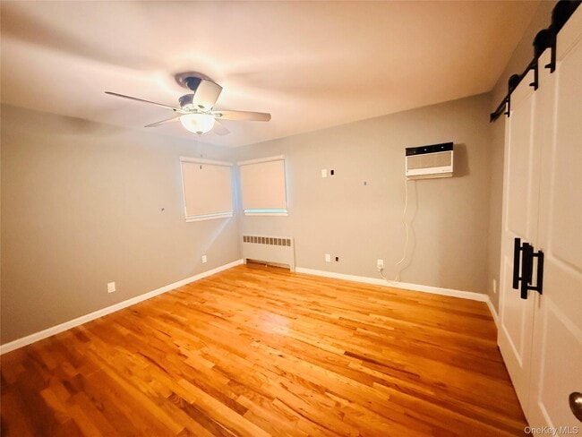 Building Photo - 137 Willard Ave