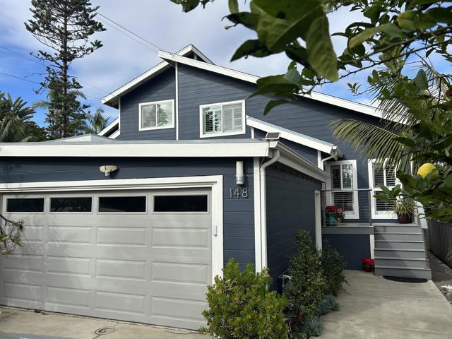 Building Photo - 148 Europa St