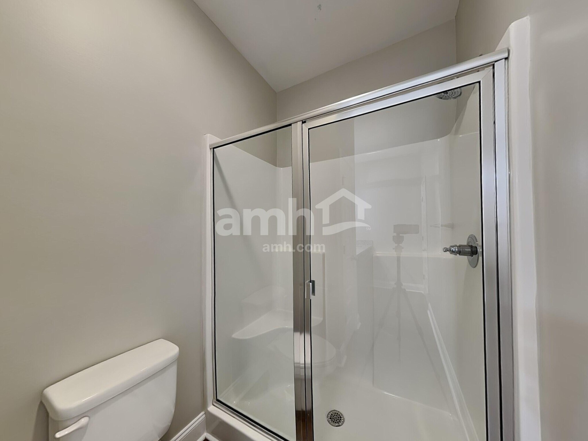 Building Photo - 5340 Tupelo St