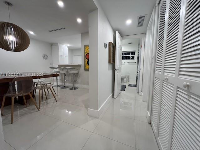 Building Photo - 1125 99th St