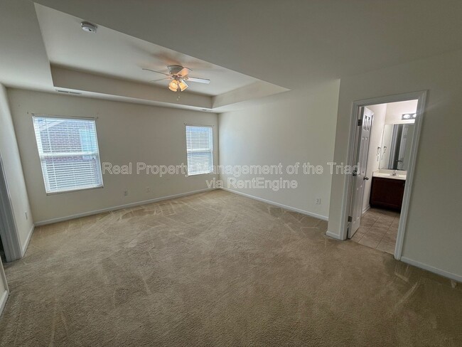 Building Photo - 1642 Ashmead Ln