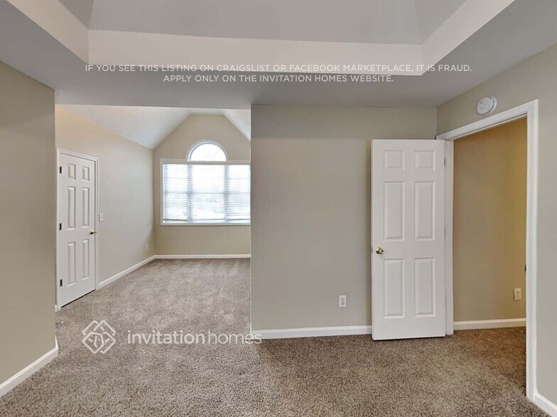 Building Photo - 2363 Oak Falls Ln