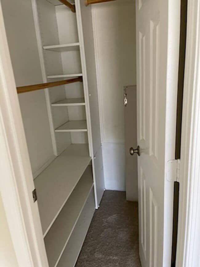 Building Photo - 15622 Weathervane Trl