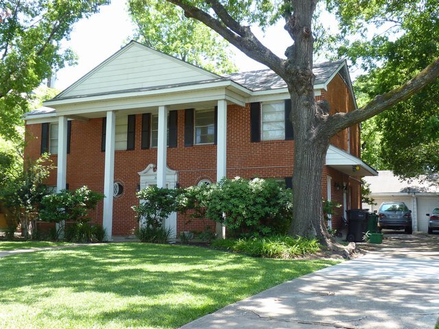 Front View With Driveway - 2027 Sheridan St