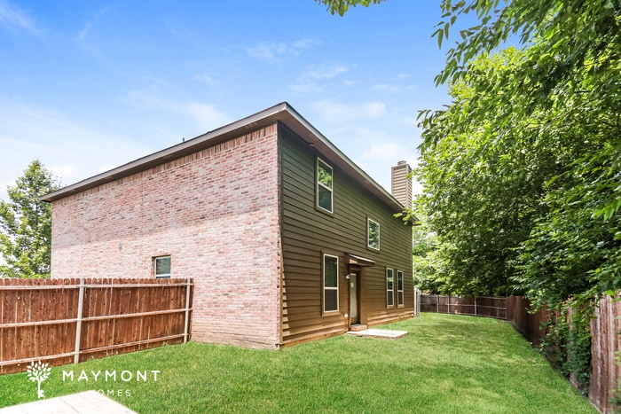 Building Photo - 1510 Kensington Pl