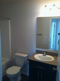 Building Photo - 3 Bed 3 Bath Single Family Home