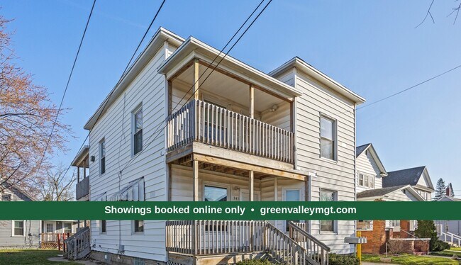 Building Photo - 743 Crosby St NW