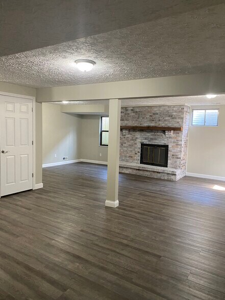 Lower Level w/fireplace - 2281 Joshua Cir