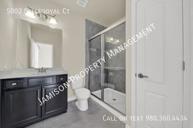 Building Photo - 5002 Belleroyal Ct