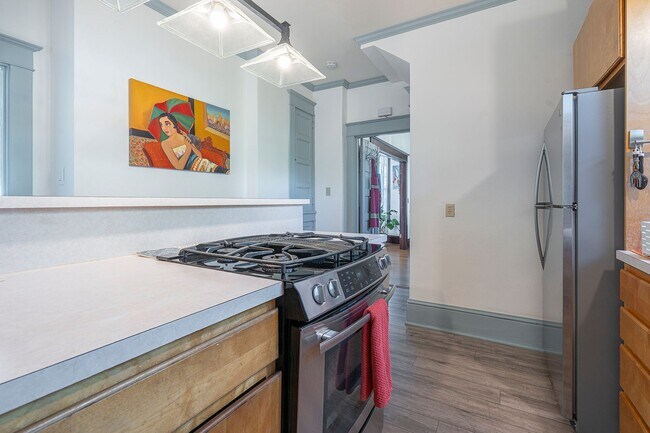 Building Photo - Charming Sabin Craftsman with Fenced Yard, Deck, and More!