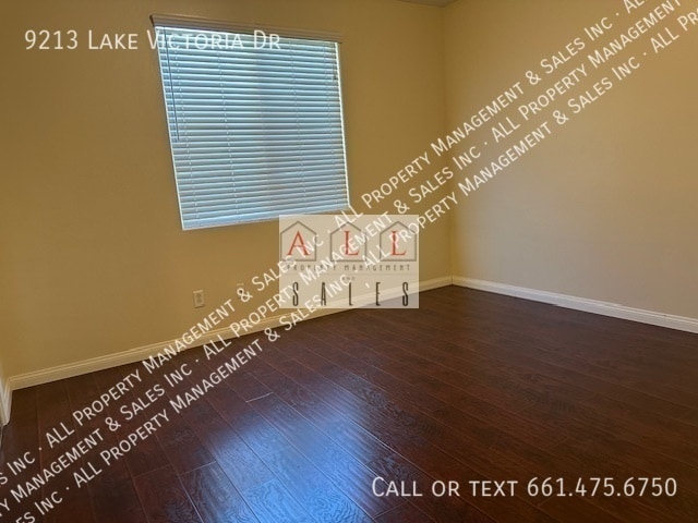 Building Photo - 9213 Lake Victoria Dr