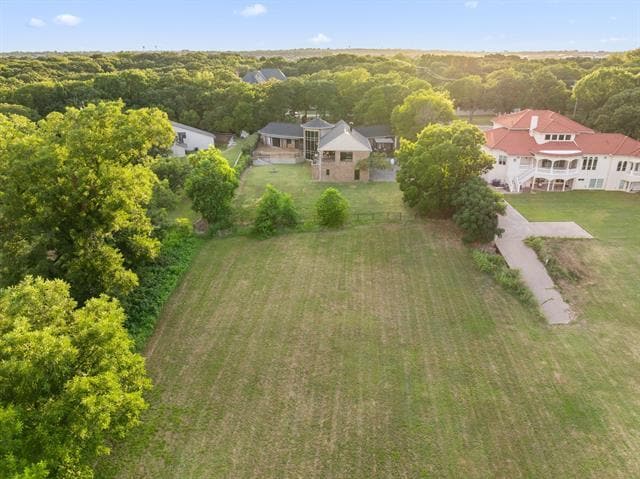 Building Photo - 8542 Meadowbrook Dr