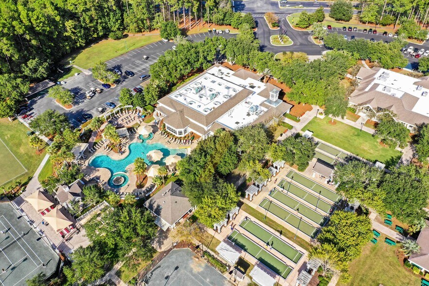 Building Photo - 1251 Northlake Blvd