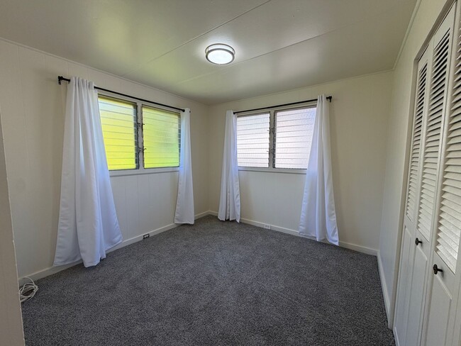 Building Photo - Charming 2-Bedroom Cottage with Private Yard in Kaimuki