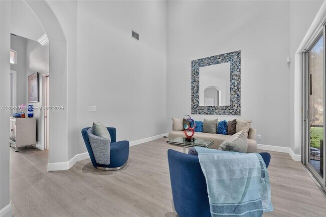 Building Photo - 9970 Rookery Cir