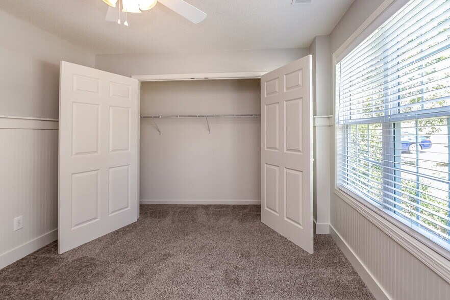 Building Photo - 128 Paxton Pl
