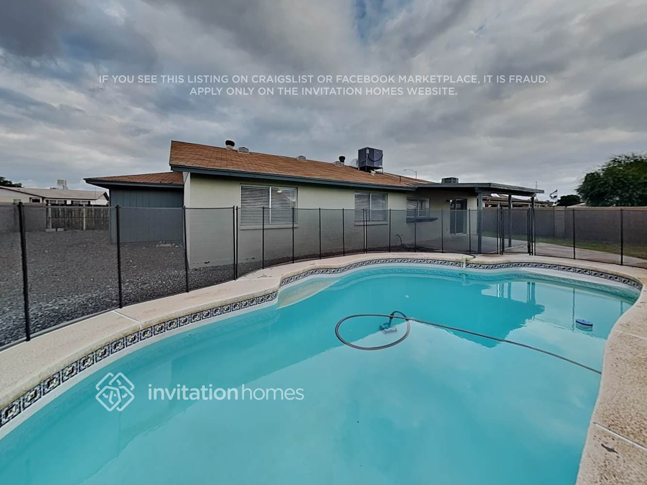 Building Photo - 4709 W Paradise Ln