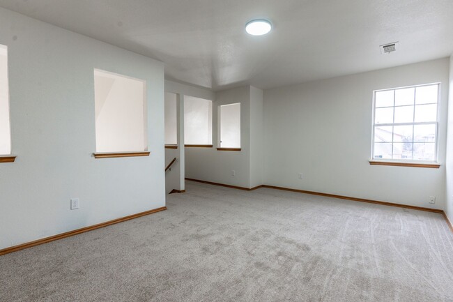 Building Photo - Rent to Own Available in Moore, Ok!