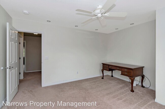 Building Photo - 5 br, 3 bath House - 21105 82nd ST E