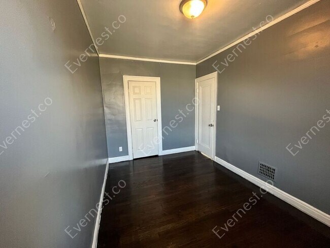 Building Photo - 13920 Littlefield St
