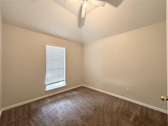 Building Photo - 15881 Grove Crest Dr