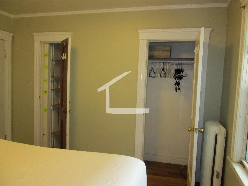 Building Photo - 221 N Harvard St