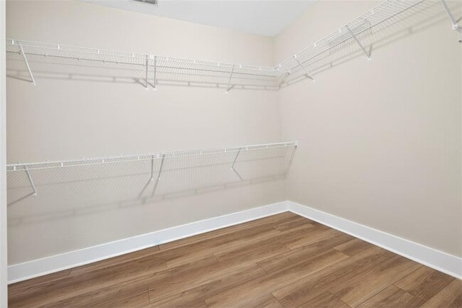 Building Photo - 612 Quail Ct