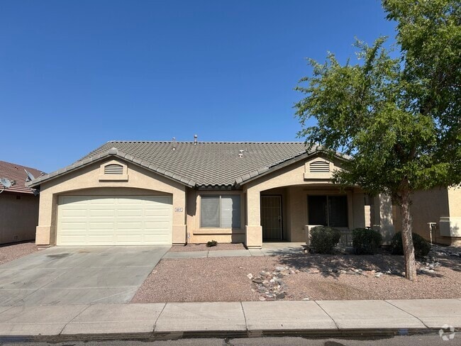 Building Photo - 8217 S 45th Ln