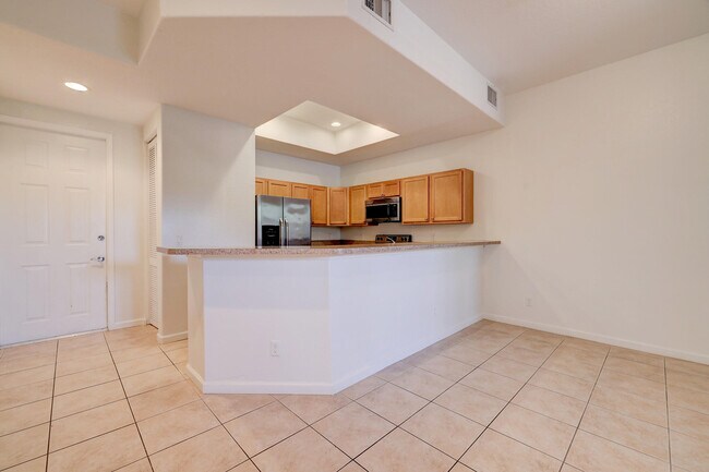 Building Photo - 10560 SW Stephanie Way