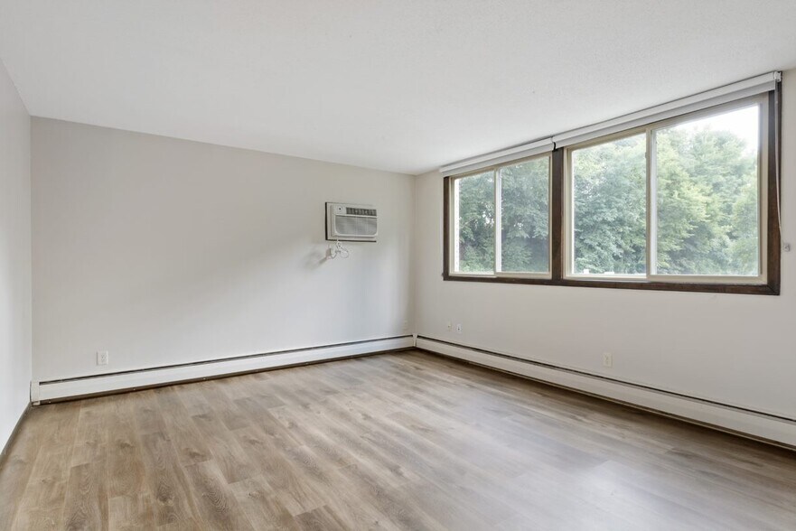 Westwood Apartments Minneapolis, MN Apartment Finder