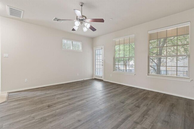 Building Photo - 14815 Avery Ranch Blvd