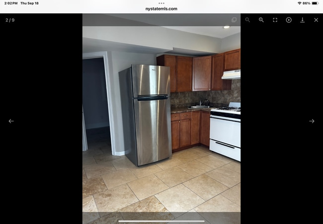 Building Photo - 183 Merrill Ave