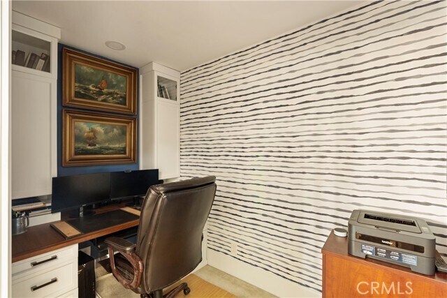 Building Photo - 10 Soto Grande Dr