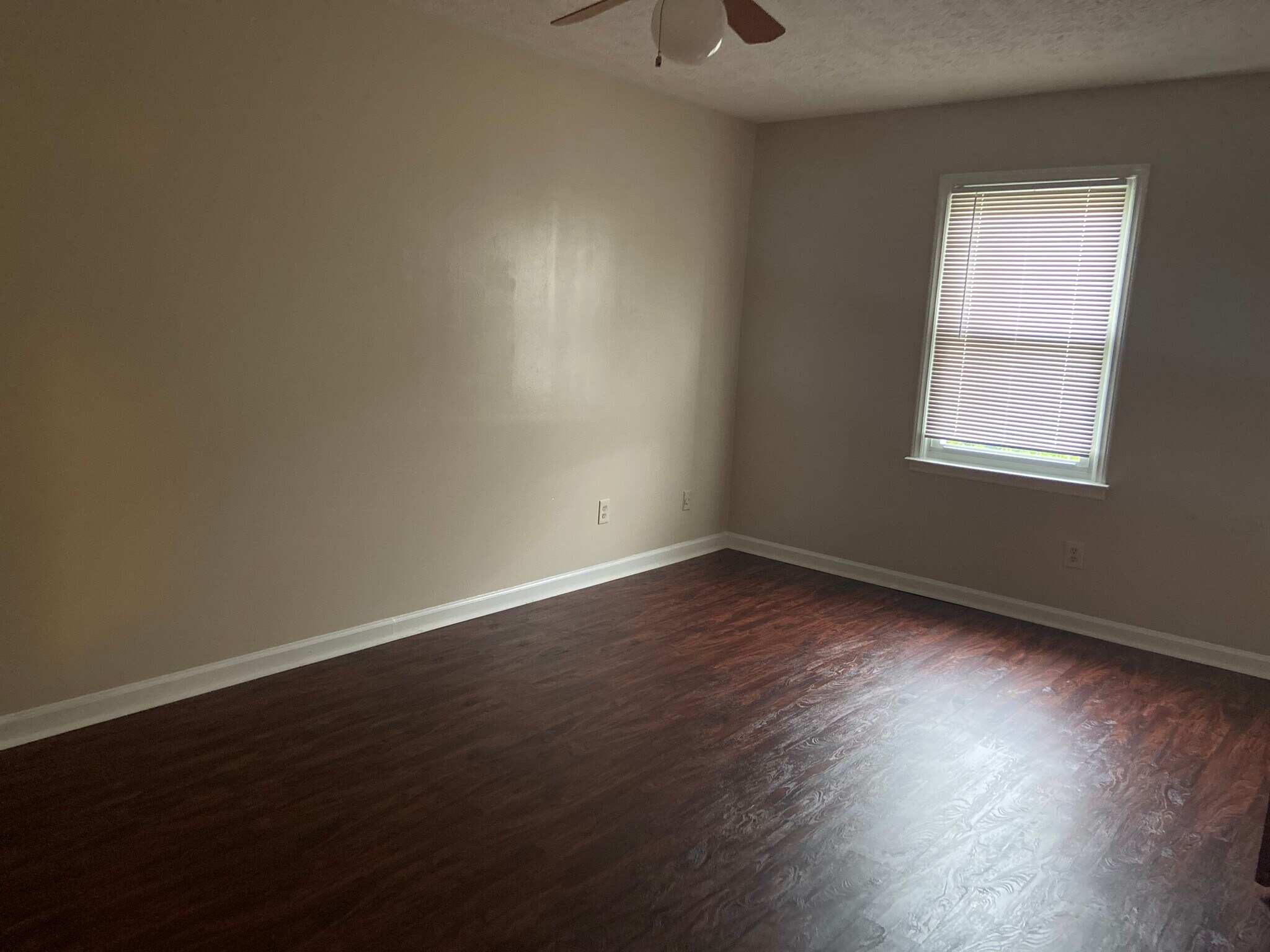 Two bedrooms - 613 Chulio Rd SE