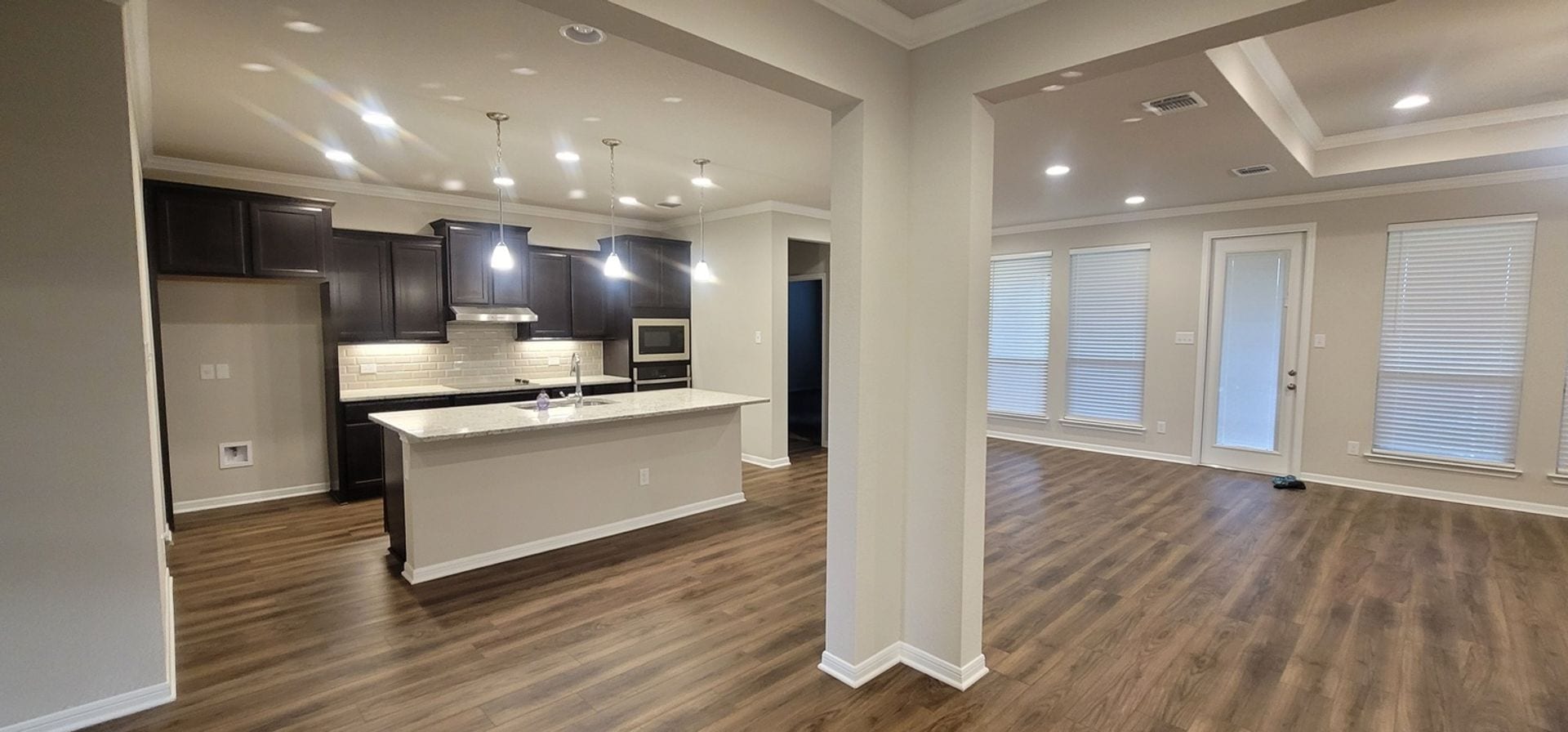 Building Photo - 3206 Trinity Dr