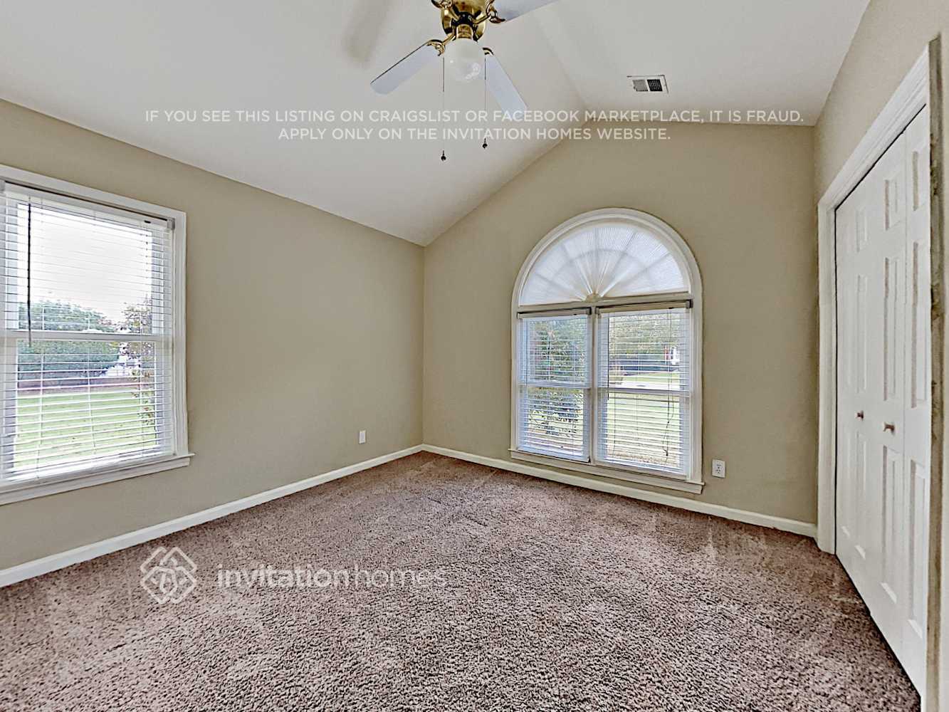 Building Photo - 6860 Dressage Crossing