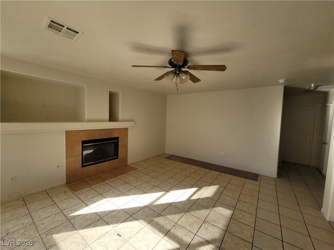 Building Photo - 25 Newburg Ave