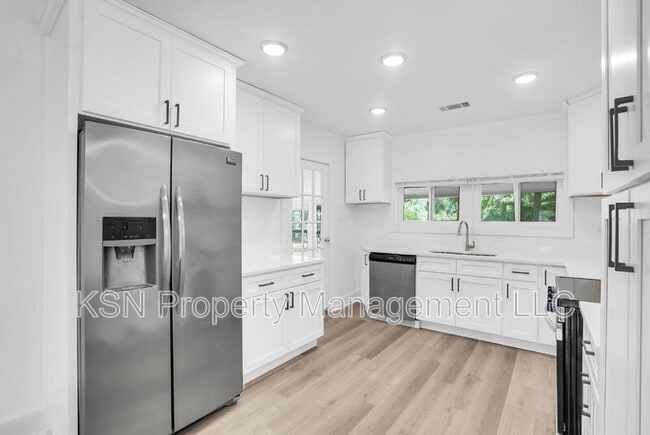 Building Photo - 130 Salt Creek Rd