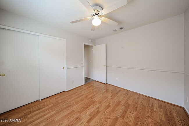 Building Photo - 6431 W Chisum Trail