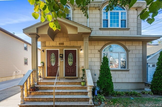 Building Photo - 130-12 178th St