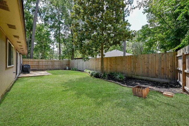 Building Photo - 5 Rock Pine Ct