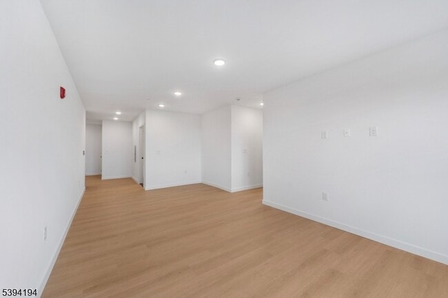 Building Photo - 768 Bergen St